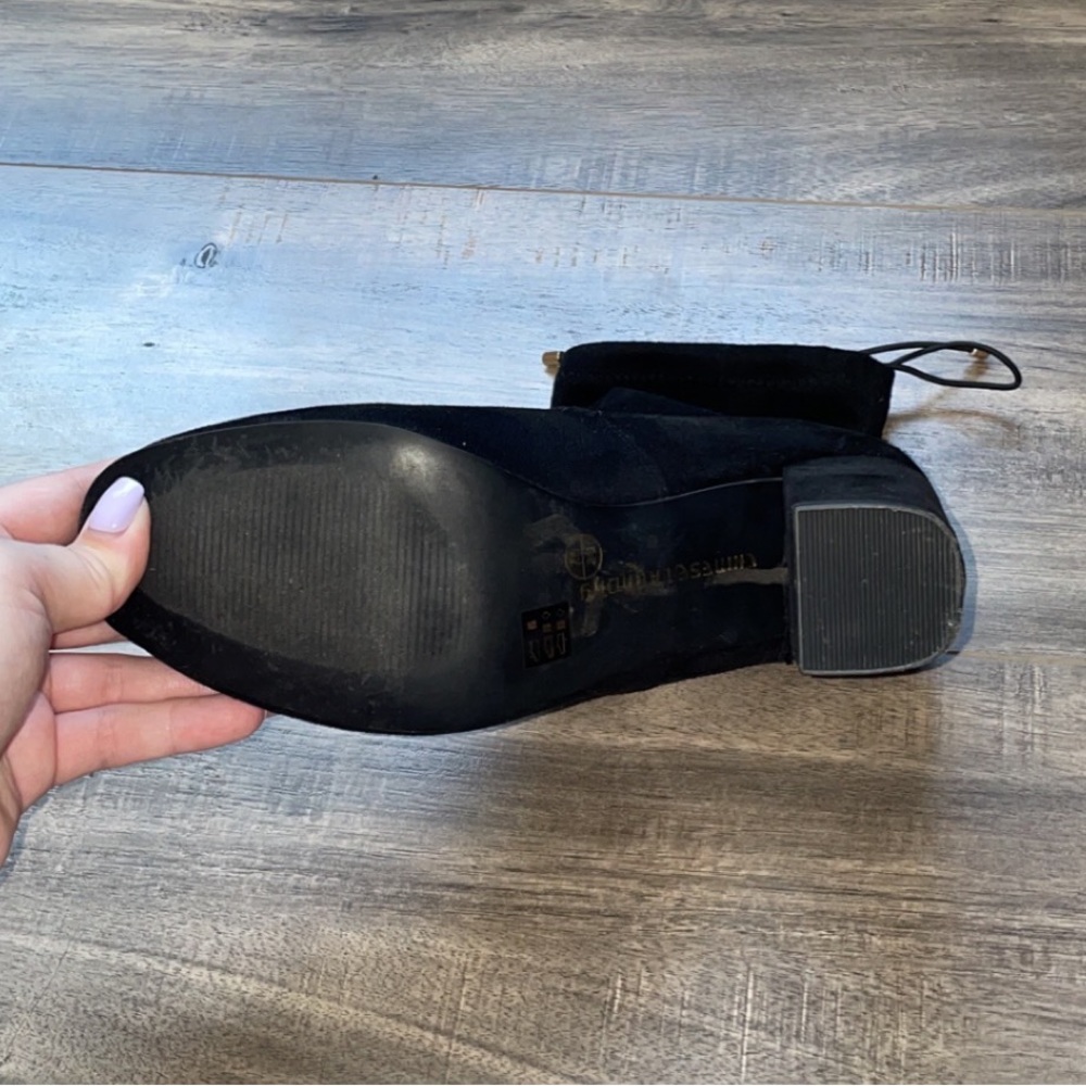 Chinese Laundry High Heeled Black Ankle Bootie - Picture 9 of 11